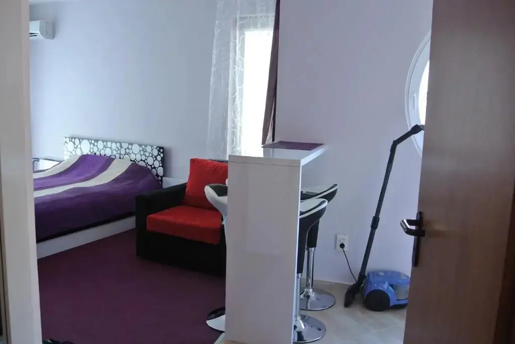 Приморско: Apartment Izabela