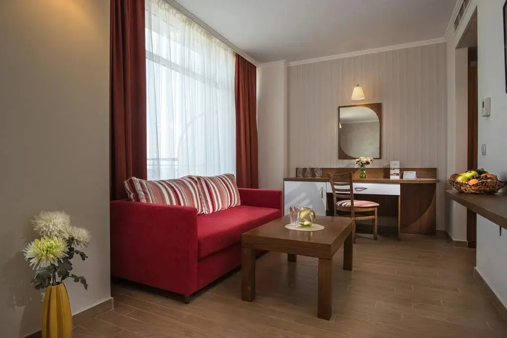 Созополь: Hotel Miramar