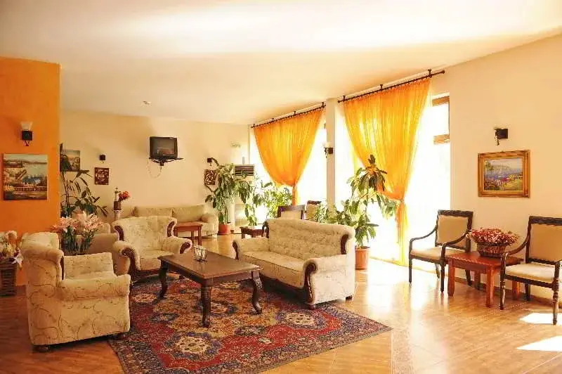 Солнечный берег: Apart Hotel Central