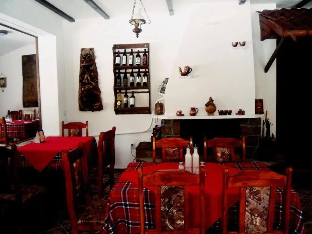 Чепеларе: Family Hotel Feniks