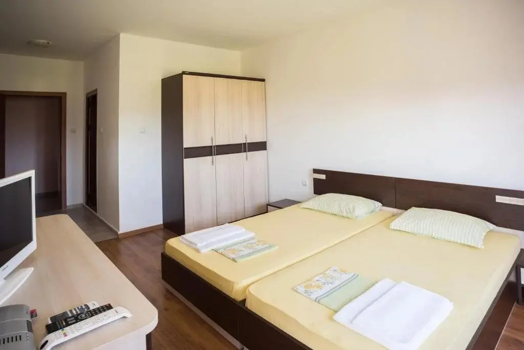 Приморско: Guest House Georgievi