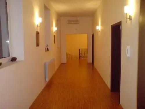 Бургас: Old School Villa