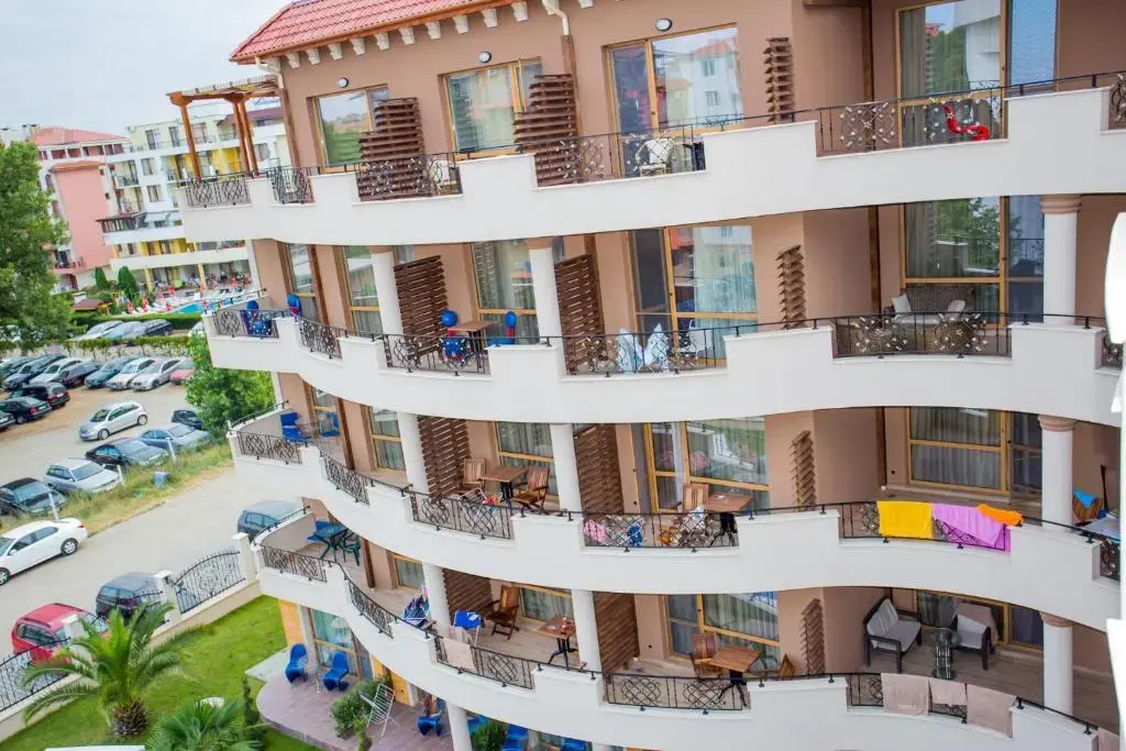 Солнечный берег: Boutique Apart Hotel Versis
