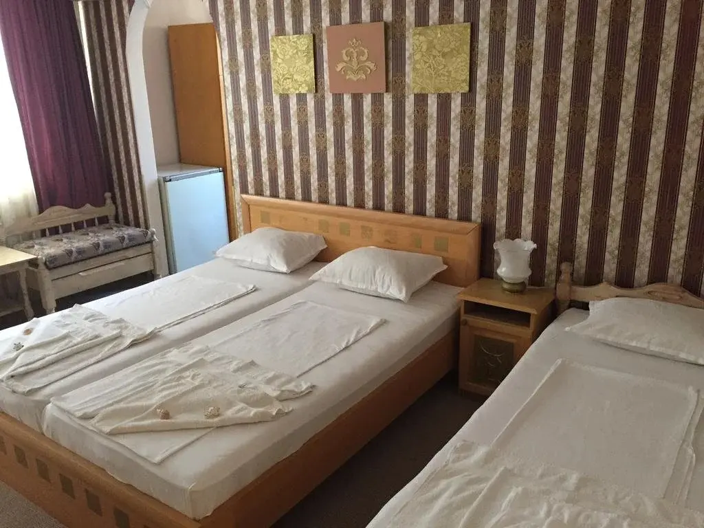 Несебр: Guest House Gloria