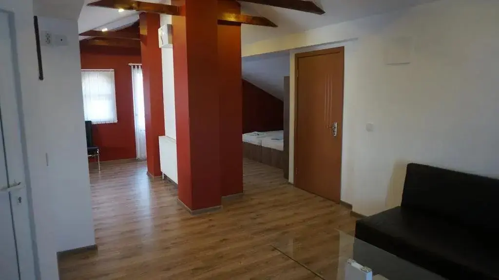 Сапарева баня: Guest House Simona