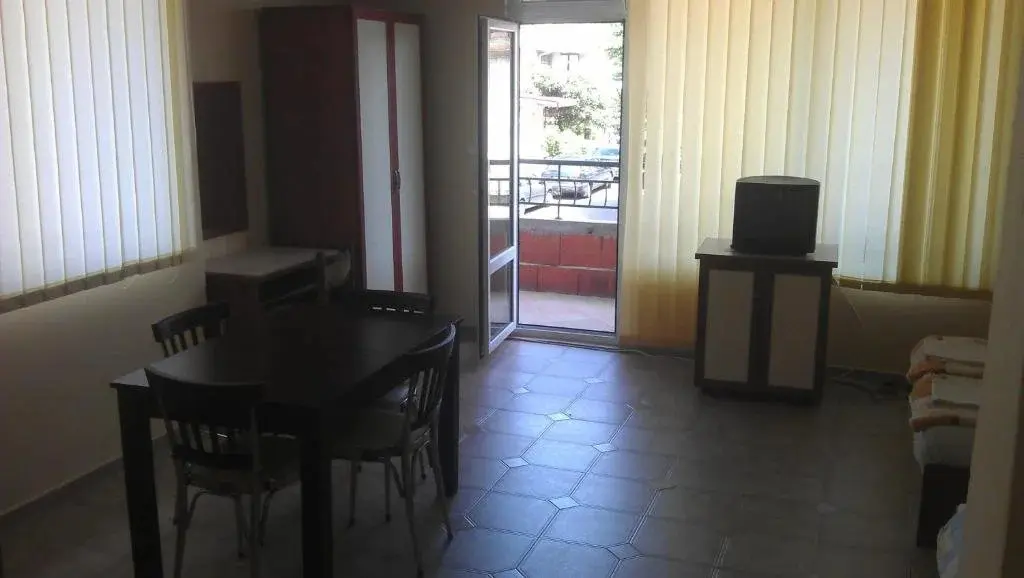 Созополь: Guest House Polikseni