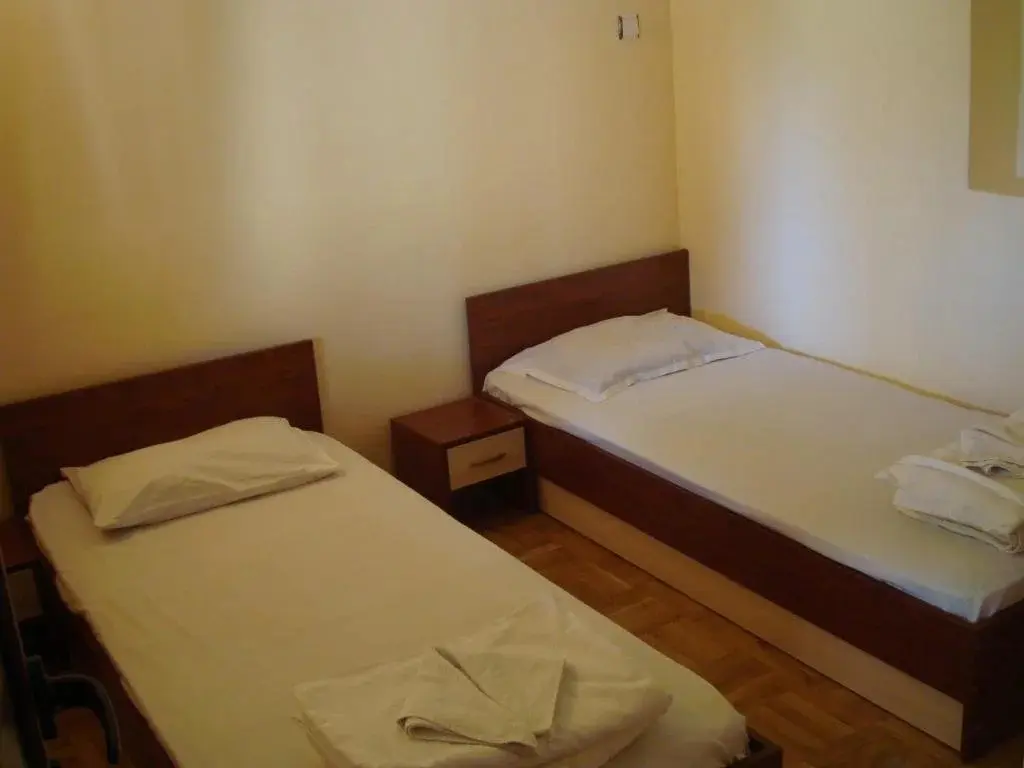 Равда: Guest House Alberto