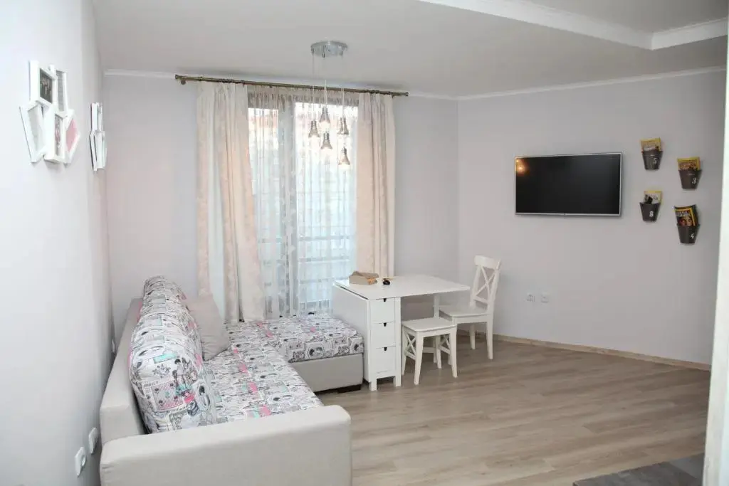 Добрич: Apartment Retro