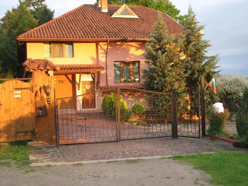 Ловеч: Guest House Slivek