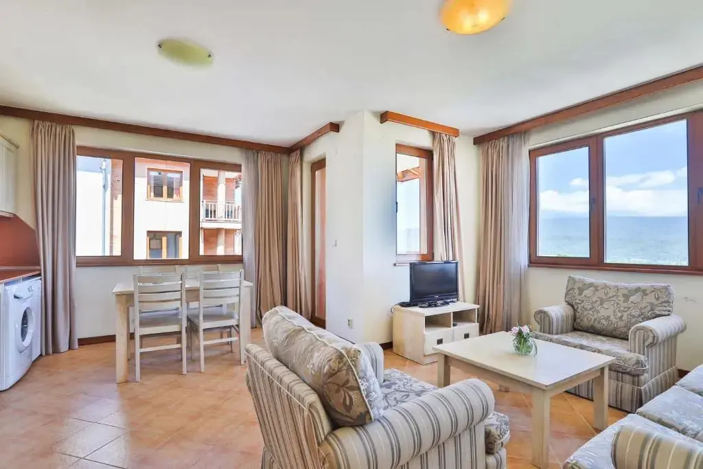 Разлог: Pirin Golf & Country Club Apartments Complex
