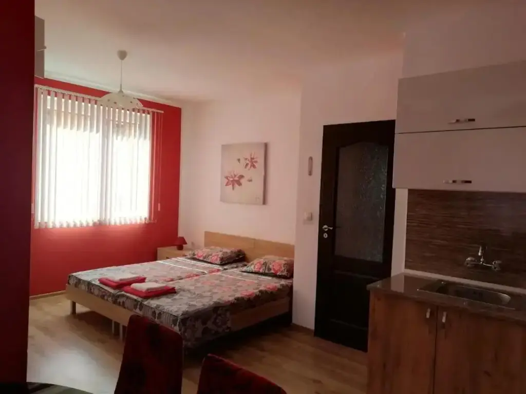 Приморско: Guest House Nedelchevi