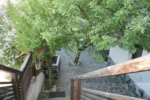 Чепеларе: Guest house Kamenik