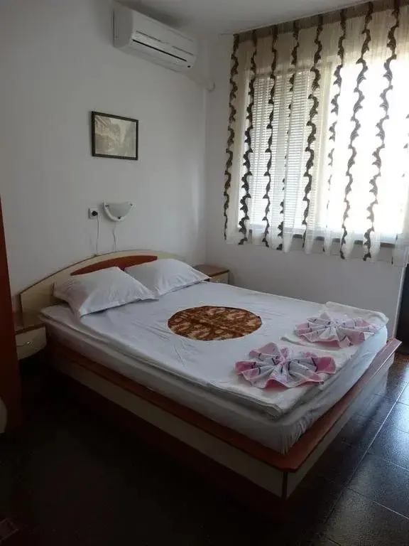 Китен: Guest House Rositsa