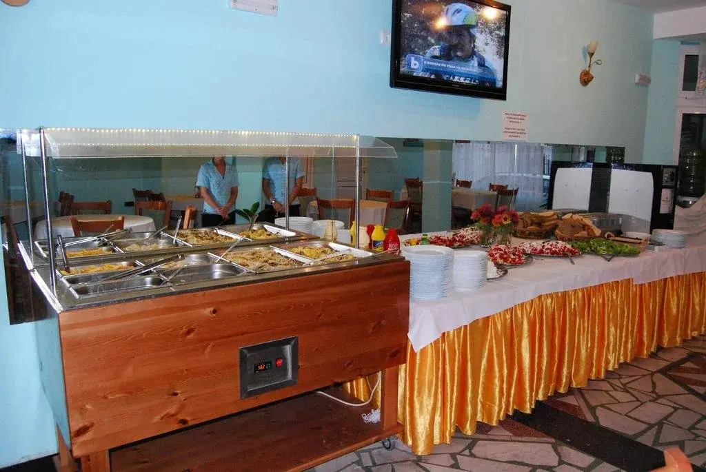 Лозенец: Hotel Alpina