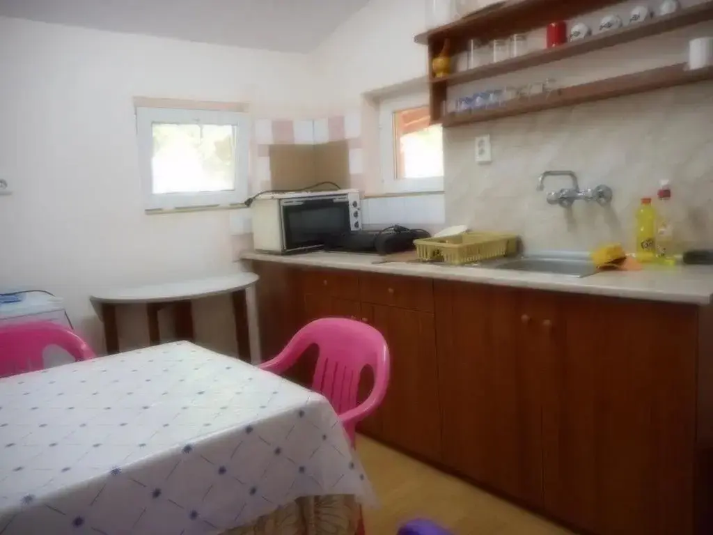 Каварна: Guest House Borisov