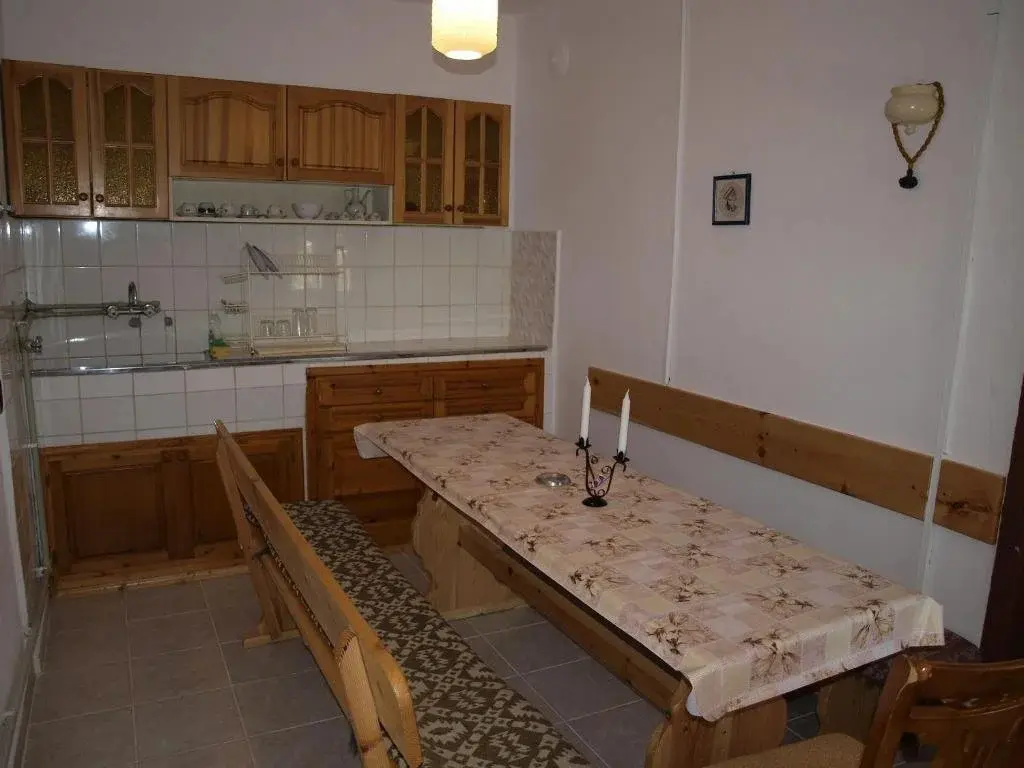 Каварна: Guest House Borisov