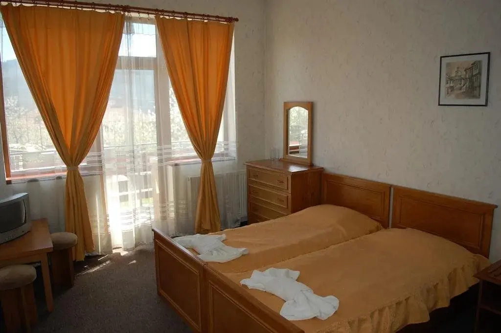 Трявна: Hotel Plavis