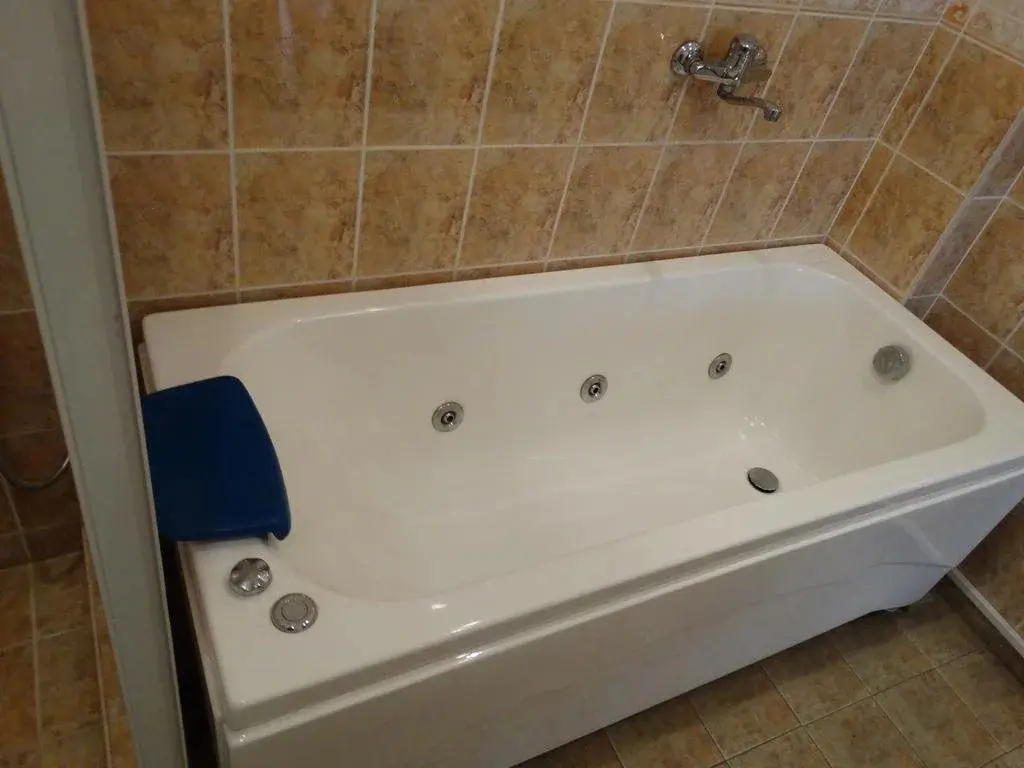 Трявна: Hotel Plavis