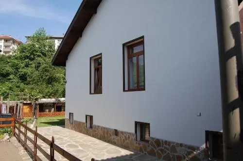Трявна: Penevi Guest House