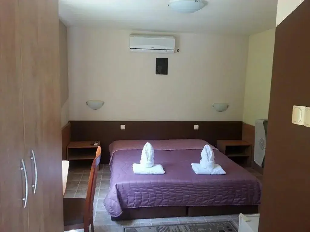 Варна: Hotel Flirt