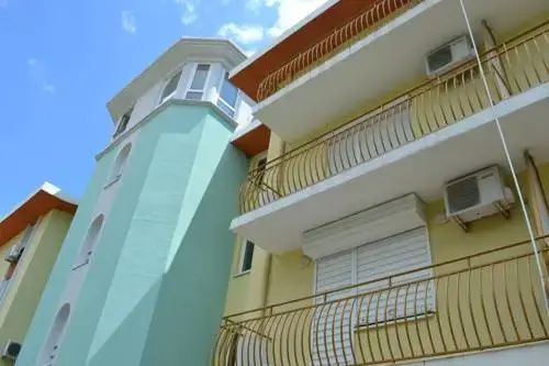 Солнечный берег: Forum Apartment