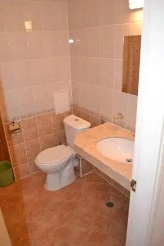 Солнечный берег: Forum Apartment