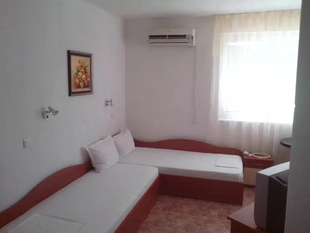 Черноморец: Guest House Krasi