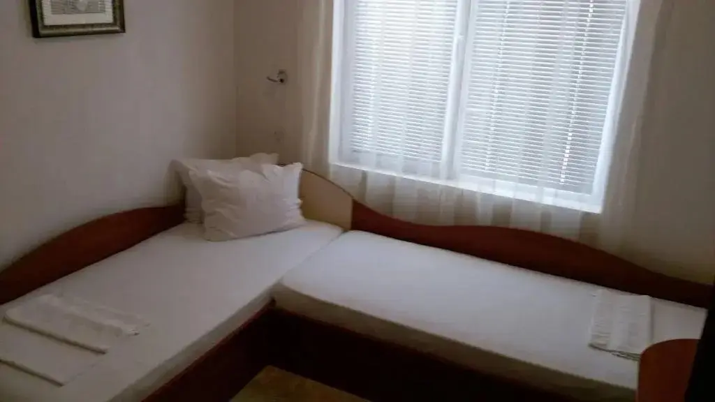 Черноморец: Guest House Krasi