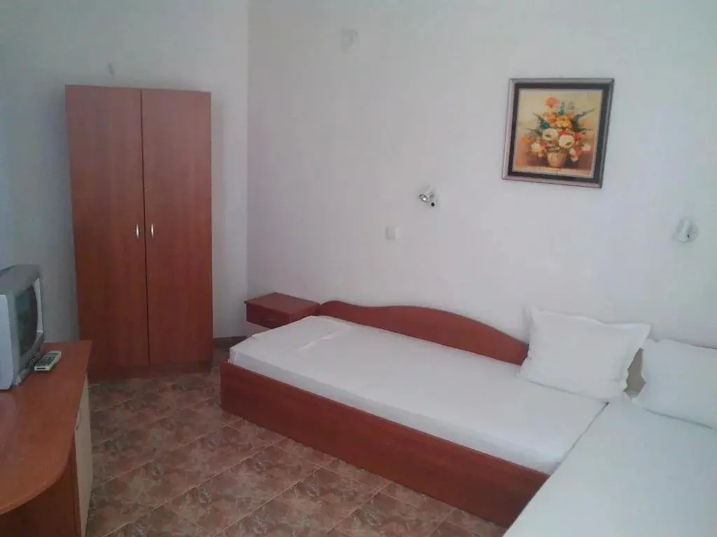 Черноморец: Guest House Krasi