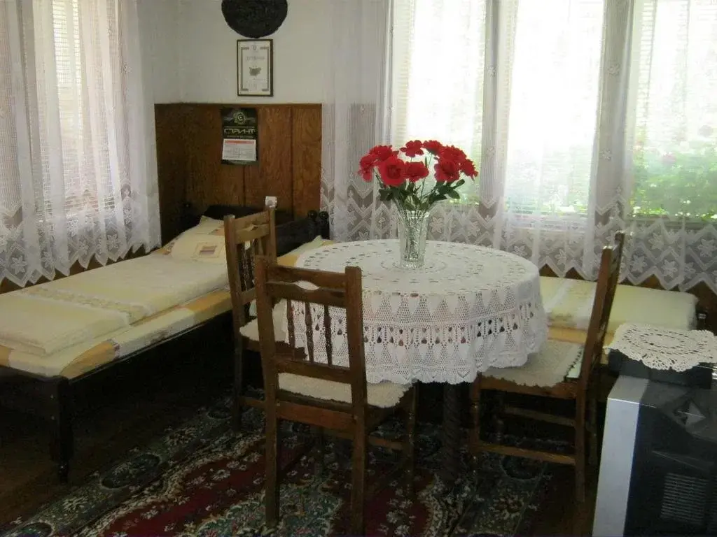 Троян: Villa Lalka