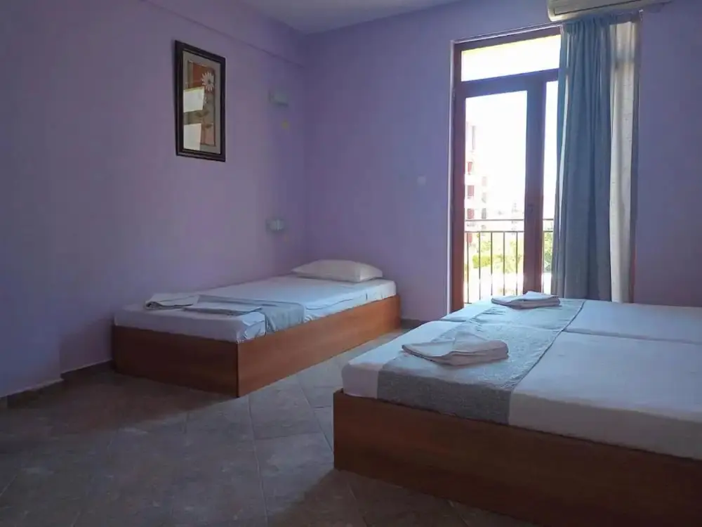 Солнечный берег: 415 Hostel