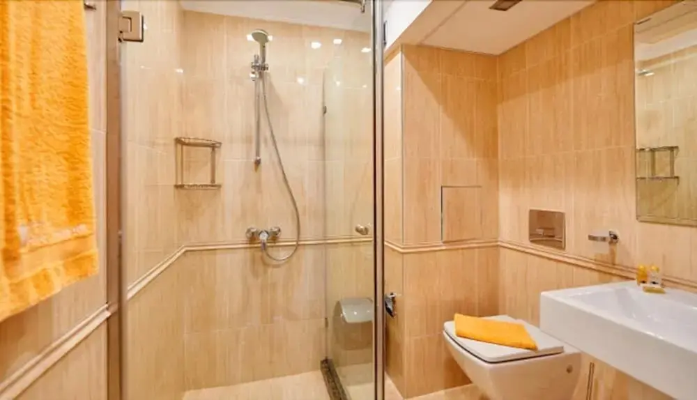 Поморие: Boutique Rose Gardens Beach & SPA Hotel