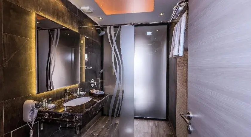 Пловдив: 8 12 Art Guest House