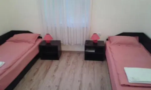 Petrovi Guest House — фото 1