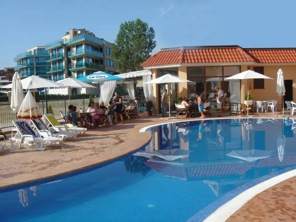 Солнечный берег: Apartments Kassandra