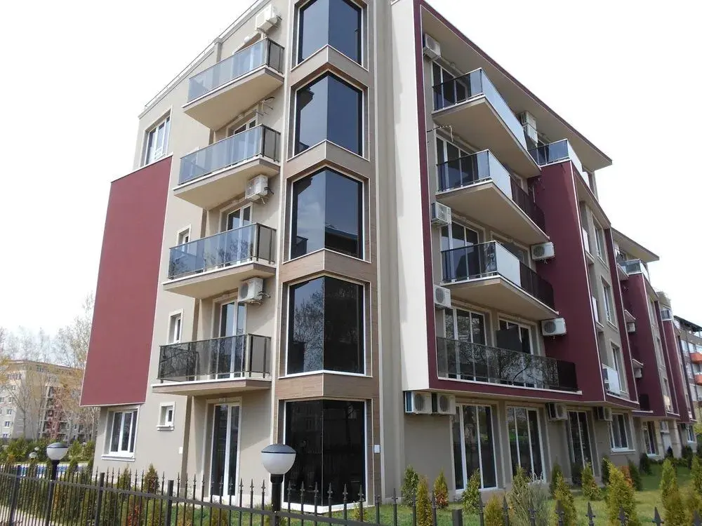 Солнечный берег: Menada VIP Park Apartments