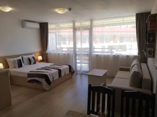 Несебр: South Beach Apartment