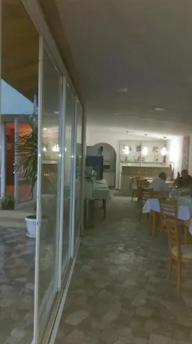 Созополь: Family Hotel Coral