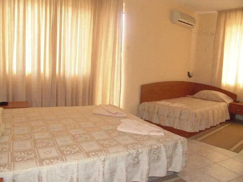 Несебр: Hotel Andreev
