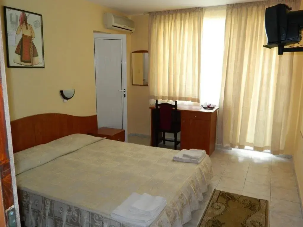 Несебр: Hotel Andreev