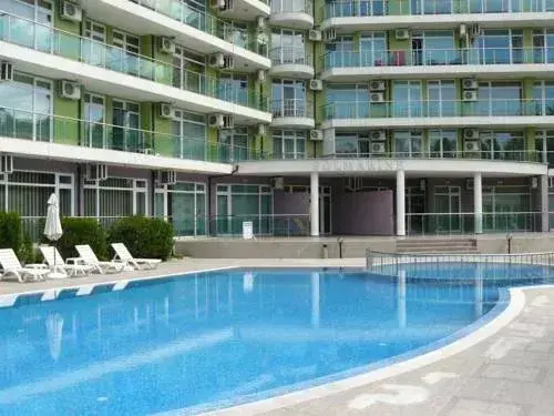 Солнечный берег: Solmarin Apartcomplex