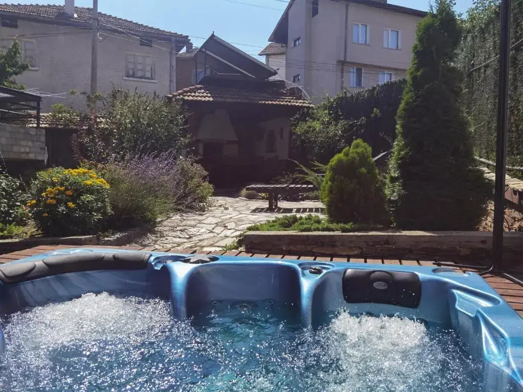 Банско: Mira Guest House