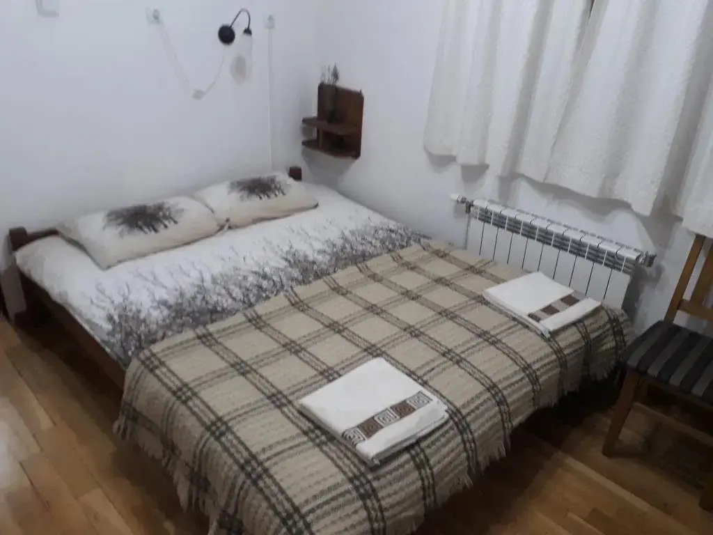Разлог: Grandma's Corner Guest House