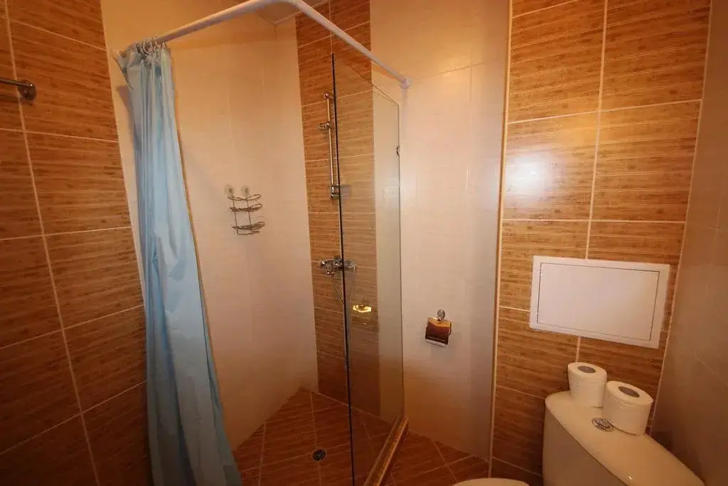 Солнечный берег: Solar Apartments Chateau Valon