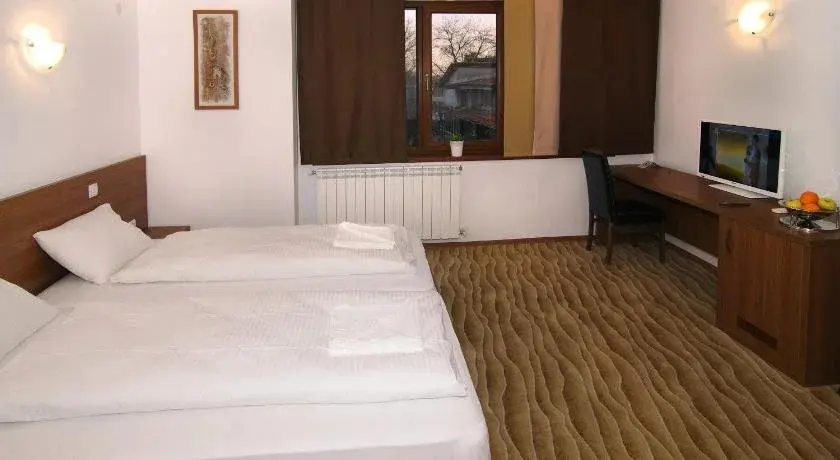 Бургас: Hotel Doro