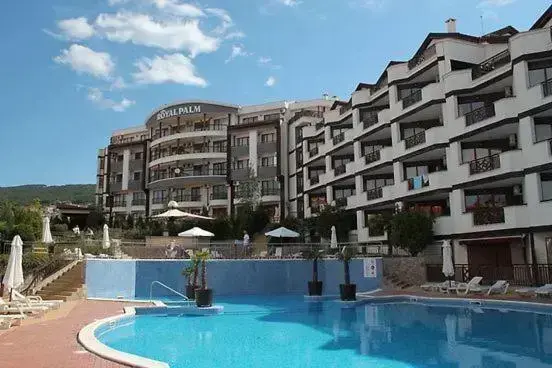 Свети Влас: Royal Palm Apart Hotel