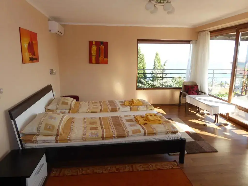 Балчик: Villa Albena Bay View