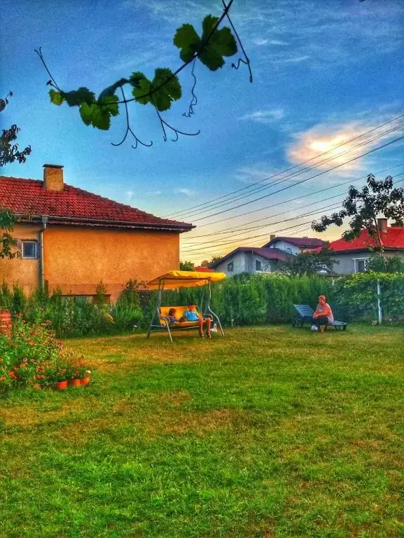 Бяла: Guest House Dimi