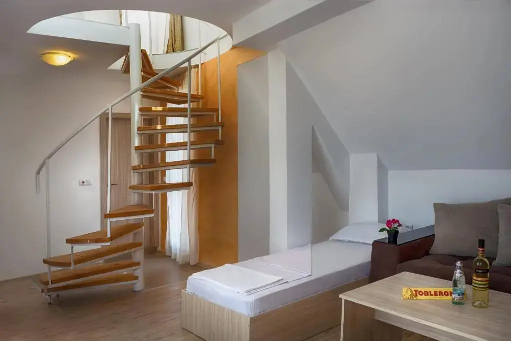 Солнечный берег: Vanilla Garden Apartcomplex