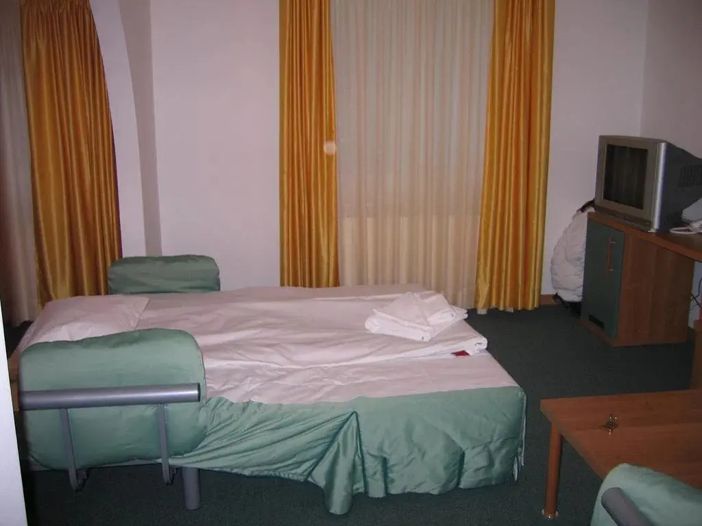 Дупница: Hotel "Luch"